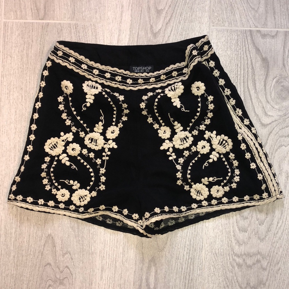 Top shop embroidered shorts